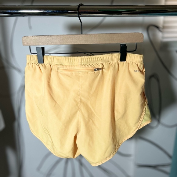 Yellow Nike Dri-Fit Women’s Shirts with mesh, size Small - Picture 4 of 5